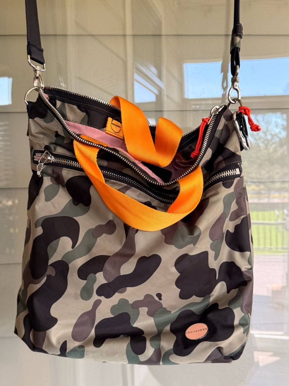 ShortyLOVE Camo crossbody Tote with Orange
